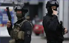 لغز الشاحنة المهجورة في باريس.. العثور