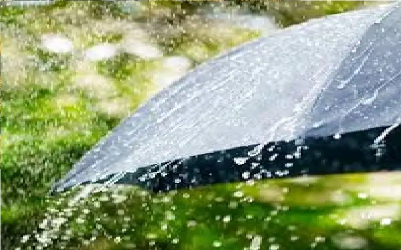بشكل استثنائي مع نهاية آب.. أمطار