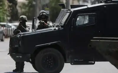 خامنئي يدعو السلطات الإيرانية لتجنب التصريحات