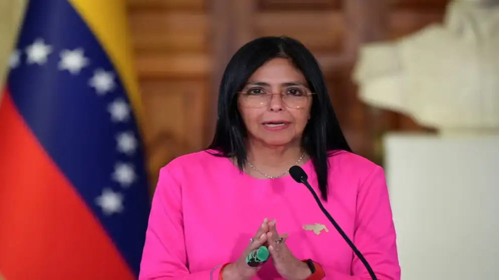 كراكاس تؤكد احتفاظها بـ السيادة على