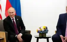 خامنئي يحث في رstrongسالstrongة مكتوبة حكام