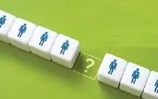 الإناث يستحوذن على نصف صافي فرص