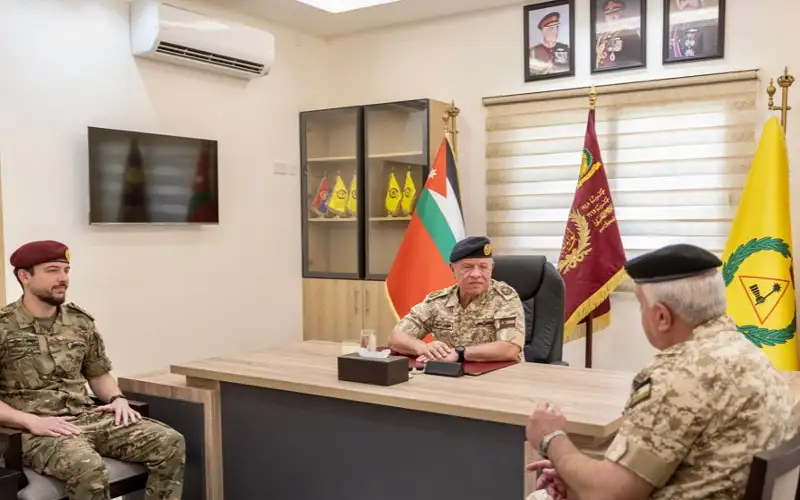 الملك يوجه رسالة إلى الفريق المتقاعد