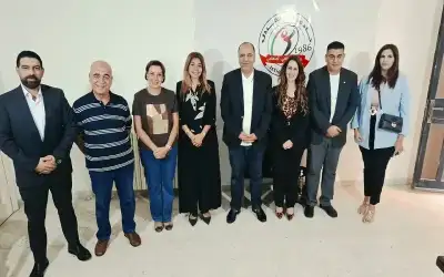 يا عالم.. في واشنطن من يتحدث