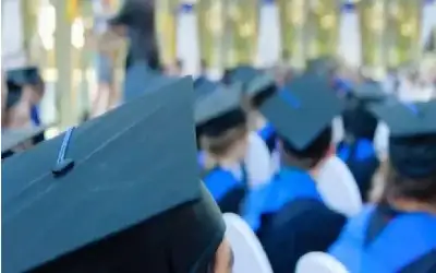 رفع العزل عن 5 بنايات في