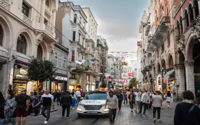 إصابة مباشرة بذخيرة أميركية وراء انفجار