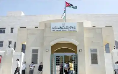 الاحوال: دوام السبت للتسهيل على من