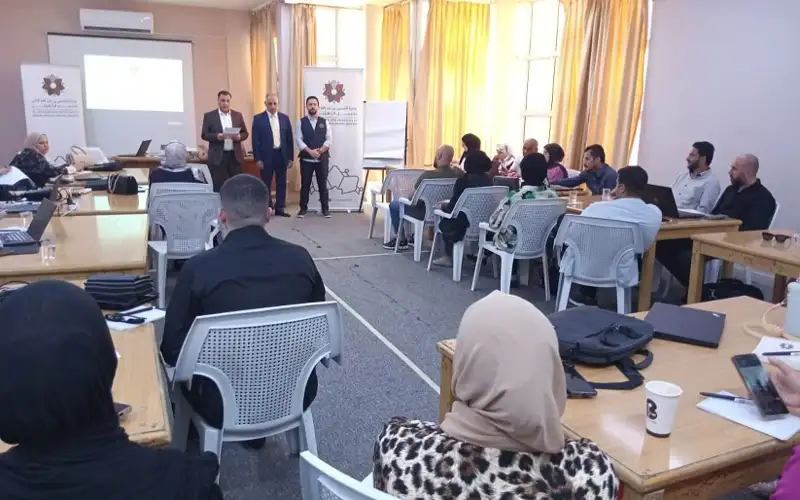 جلسة تدريبية وتعريفية بجائزة الحسين بن