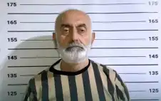 سورية.. توقيف ضابط بارز في نظام