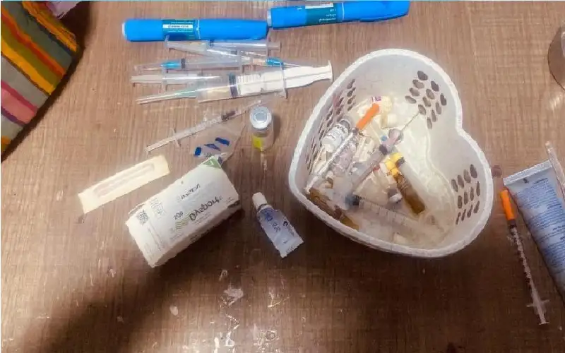 ضبط عيادة تجميل غير مرخصة داخل