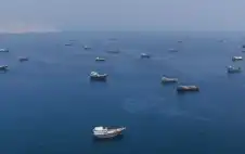 سماع دوي انفجار قرب مضيق هstrongرمstrongز