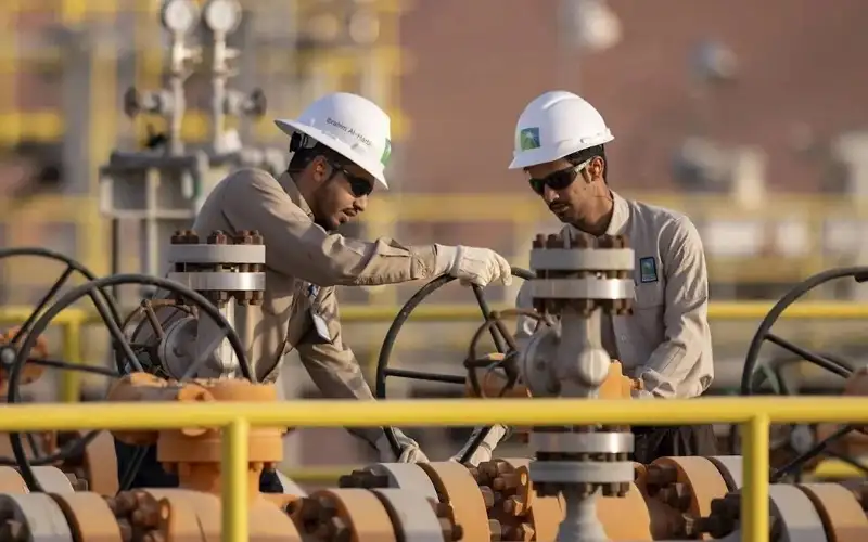 الطاقة السعودية: إيقاف خط شرق -