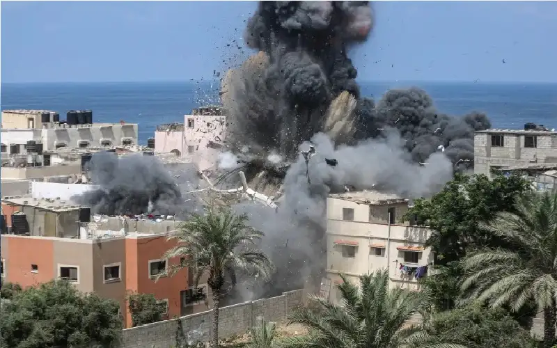 رغم كل الابادة الجماعية.. رامب عن
