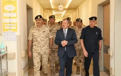 القبض على مطلوب ومحكوم بالسجن 20