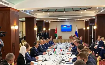 ولي العهد يعزي بوفيات حادث مكلفي