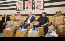 رئيس هيئة الأركان المشتركة ومديرو الأجهزة