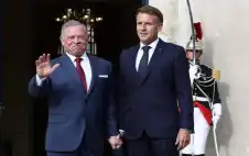 الملك يصل إلى مقر انعقاد اجتماعات