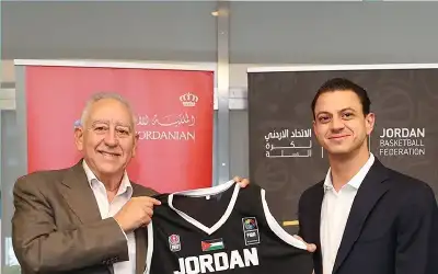 بترا عشبة الجنة التي تنام في