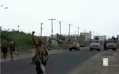 بالفيديو: القدر ينقذ طفلة بعد أن