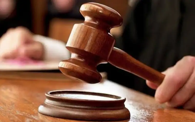 صحيفة نيسان ـ الحبس شهرا لحارس عمارة بعد إدانته