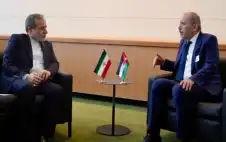 الصفدي خلال لقائه عراقجي يجدد إدانة