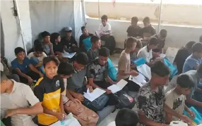ناشئة نيسان ـ في غزة مستلزمات مدرسية محدودة وأسر