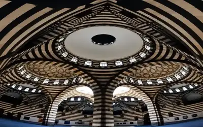 الأمانة تحذر من الإعتداء على الأرصفة