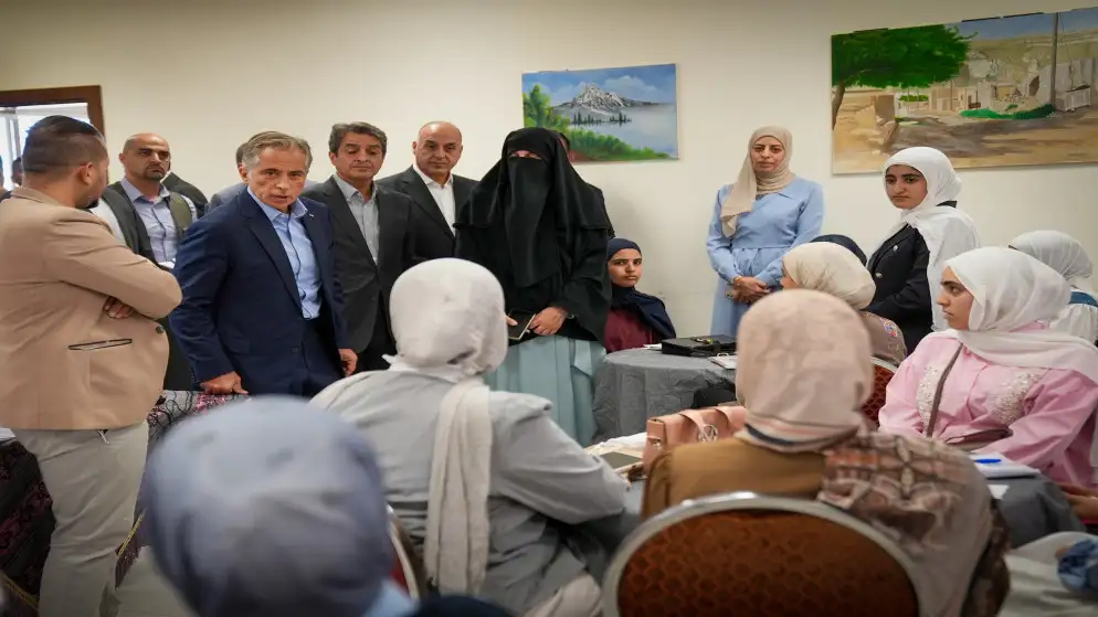 حسان يؤكد من الطفيلة أهمية التوسع