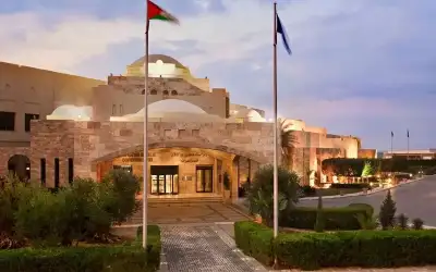 محافظة يحمل المدرسة مسؤولية كارثة البحر