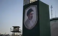 رstrongسالstrongة من خامنئي: بحر العرب سيخلو