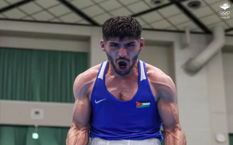 زياد عشيش يتأهل إلى نهائي ملاكمة