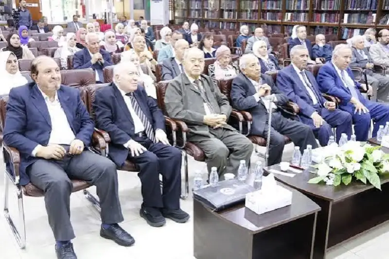 مجمع اللغة العربية ينتدي حول واقع