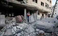 استشهاد 5 فلسطينيين بينهم 4 نساء