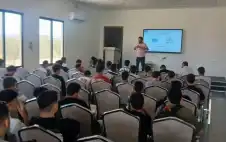 مركز شباب وشابات الوسطية ينفذ جلسة
