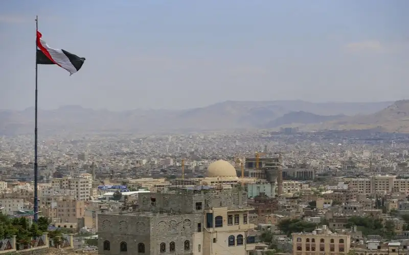 صحيفة نيسان ـ الرئيس اليمني: عملية فجر اليمن ماضية
