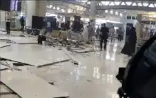 الحوثيون يحذرون شركات الطيران من استخدام