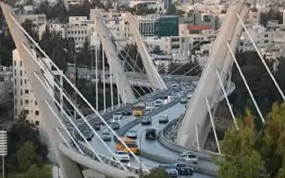 أهداها قميصه فاطلقت على بقرتها اسم
