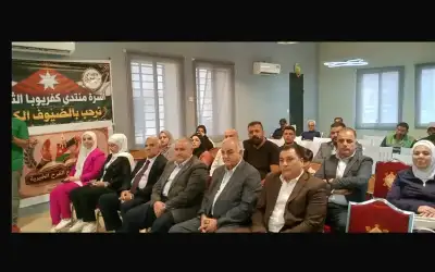 حوت أحدب يقلب قاربا في بريطانيا