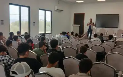 أمريكا تغلي: انتفاضة الخريف تحاصر حزب