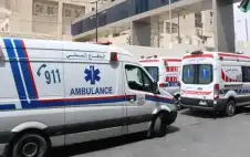 إصابة 7 أشخاص بتدهور شاحنة واصطدامها