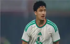 لماذا لا يلعب لمنتخب ألمانيا؟.. الجزائري