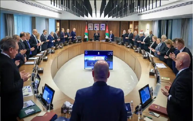 صحيفة نيسان ـ رئيس الوزراء: اجتثاث الفكر التكفيري والتطرف