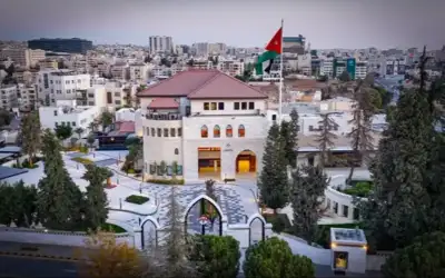 السؤال بدأ من طفلة.. هل تمنح