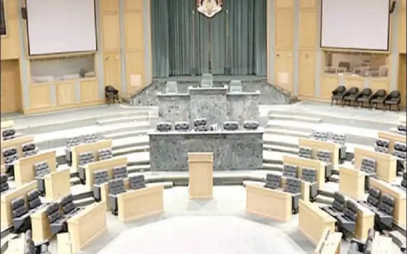 الكتل النيابية تكثف مشاوراتها لحسم رئاسة