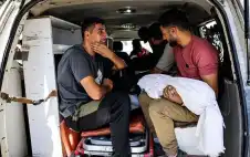 3 شهداء بقصف الاحتلال شstrongمالstrong ووسط