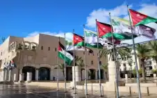 أمانة strongعمانstrong: 1800 عامل وطن يعملون