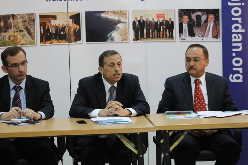 المستشفيات الخاصة مستعدة لعلاج الجرحى اليمنيين