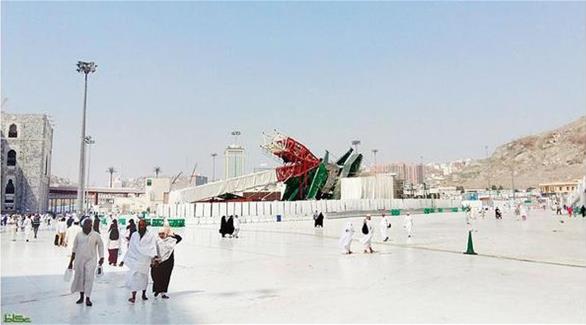 نقل (الرافعة القاتلة) خارج الحرم المكي