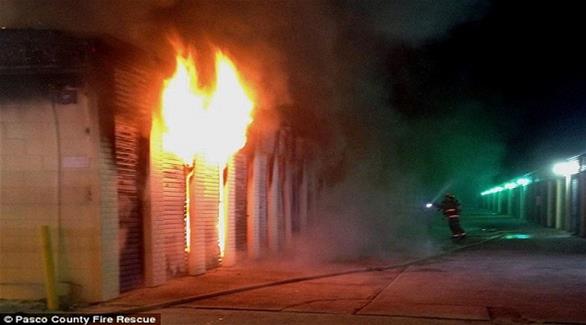 قاض يجبر شابا على كتابة 200