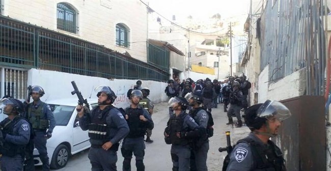 اسرائيل تشرع بسحب جنسية وهدم منازل